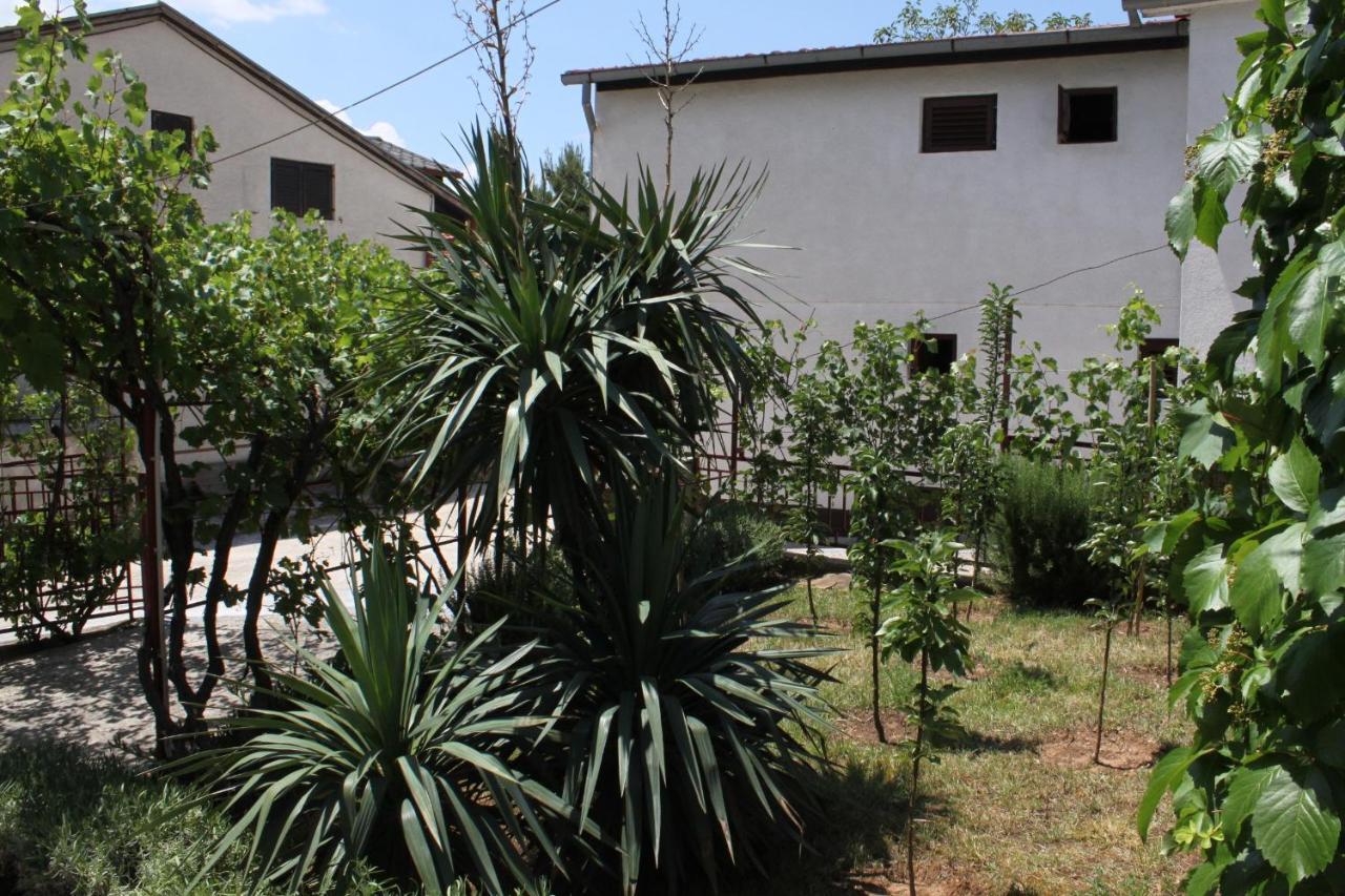 Apartments With A Parking Space Starigrad, Paklenica - 6431 エクステリア 写真